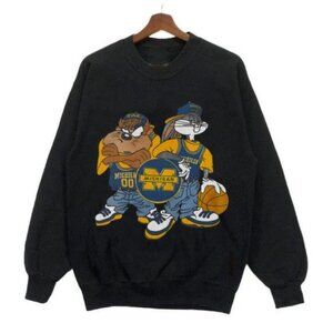 retro Michigan Wolverines Looney Tunes University Michigan shirt retro JK789